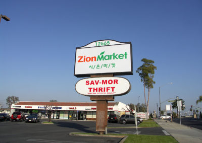 Exterior Pole Sign for Zion Market