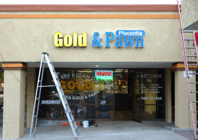 Custom Illuminated Channel Letter Sign for Gold & Pawn