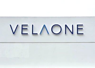 Velaone