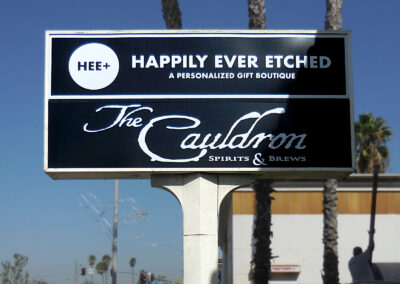 Graphic - Sign - Faces - HEE & The Cauldron - Image2