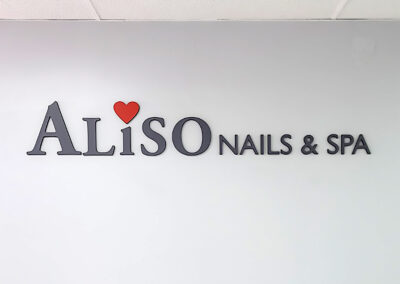 Interior - Wall - Signs - Aliso Nails - Image3