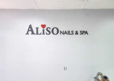 Interior - Wall - Signs - Aliso Nails - Image4