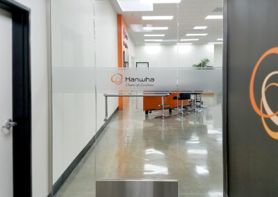 Hanwha - Door - Graphics - Image5